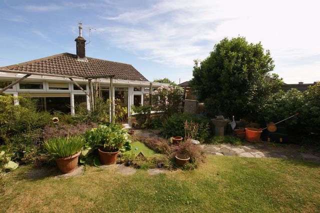  Image of 2 bedroom Detached house for sale in Bentley Crescent Fareham PO16 at Bentley Crescent  Fareham, PO16 7LU
