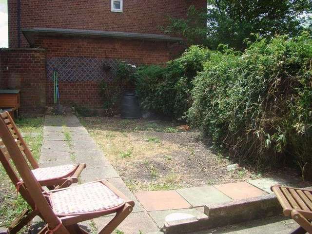  Image of 3 bedroom Maisonette to rent in Gosset Street London E2 at Gossett Street  London, E2 6NT