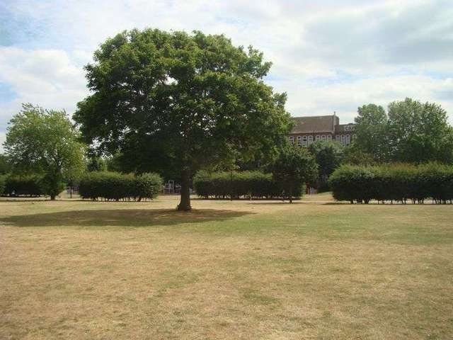  Image of 4 bedroom Terraced house to rent in Hague Street London E2 at Hague Street  London, E2 6HN