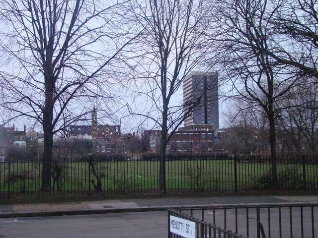  Image of 3 bedroom Flat to rent in Menotti Street London E2 at Menotti Street  London, E2 6HZ