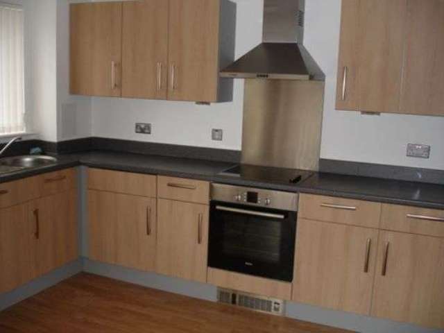  Image of 2 bedroom Flat to rent in Eastside Mews London E3 at Morville Street  LONDON, E3 2GU