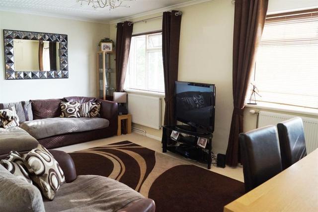  Image of 2 bedroom Flat for sale in Brent Lea Brentford TW8 at Brentford Middlesex Brentford, TW8 8HY