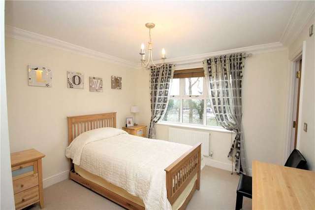  Image of 3 bedroom Flat for sale in Brockley Hill Stanmore HA7 at Brockley Hill Stanmore Stanmore, HA7 4LN