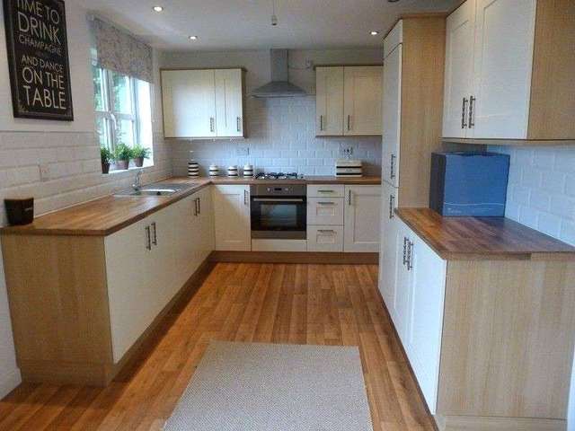  Image of 4 bedroom Detached house for sale in Cae Canol Baglan Port Talbot SA12 at Cae Canol  Port Talbot, SA12 8LX