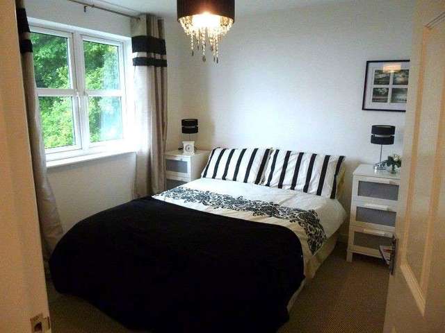  Image of 4 bedroom Detached house for sale in Cae Canol Baglan Port Talbot SA12 at Cae Canol  Port Talbot, SA12 8LX