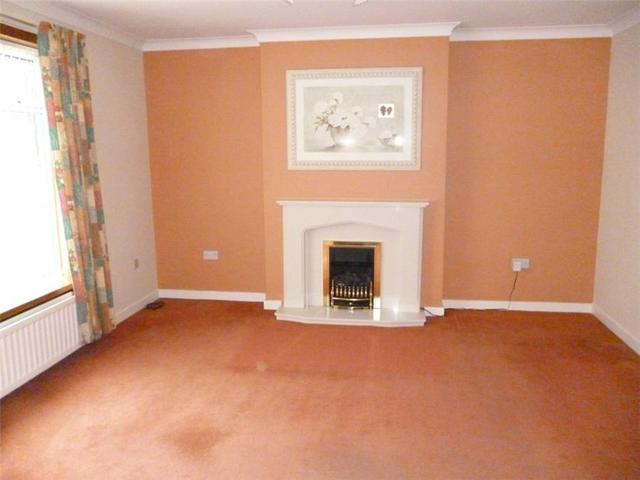  Image of 2 bedroom Bungalow to rent in Cairneyhill Road Crossford Dunfermline KY12 at Dunfermline Fife Fife, KY12 8NZ