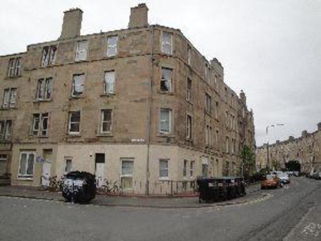  Image of 2 bedroom Flat to rent in Caledonian Crescent Edinburgh EH11 at Dalry Edinburgh Edinburgh, EH11 2AJ