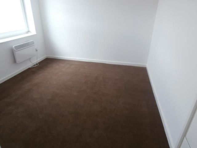  Image of 3 bedroom Flat to rent in Calgary Avenue Livingston EH54 at Livingston West Lothian West Lothian, EH54 6BJ
