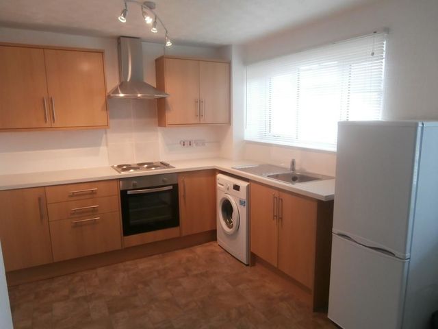  Image of 3 bedroom Flat to rent in Calgary Avenue Livingston EH54 at Livingston West Lothian West Lothian, EH54 6BJ