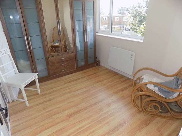  Image of 3 bedroom Property for sale in Cambridge Avenue Gorleston Great Yarmouth NR31 at Cambridge Avenue Gorleston Great Yarmouth, NR31 7EX