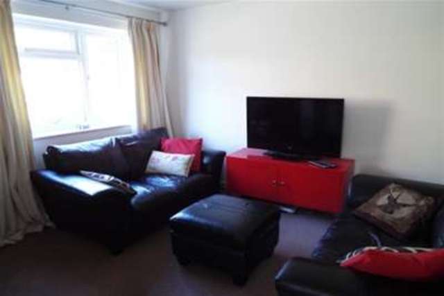  Image of 1 bedroom Terraced house to rent in Canterbury Close Banbury OX16 at Banbury, OX16 4FF