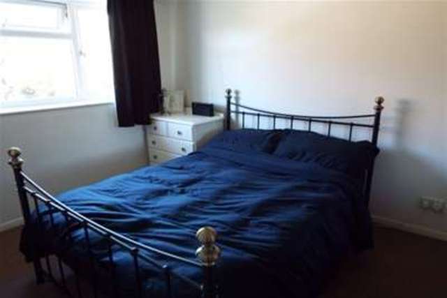  Image of 1 bedroom Terraced house to rent in Canterbury Close Banbury OX16 at Banbury, OX16 4FF