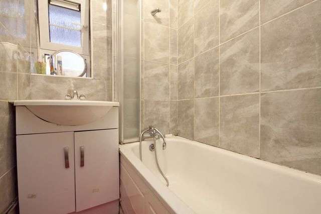  Image of 2 bedroom Flat for sale in Brooke Road London E5 at Brooke Road  London, E5 8AS