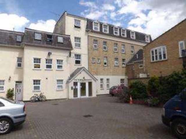  Image of 1 bedroom Flat for sale in Carnarvon Road Clacton-on-Sea CO15 at Carnarvon Road Clacton-on-Sea Clacton-on-Sea, CO15 6QA