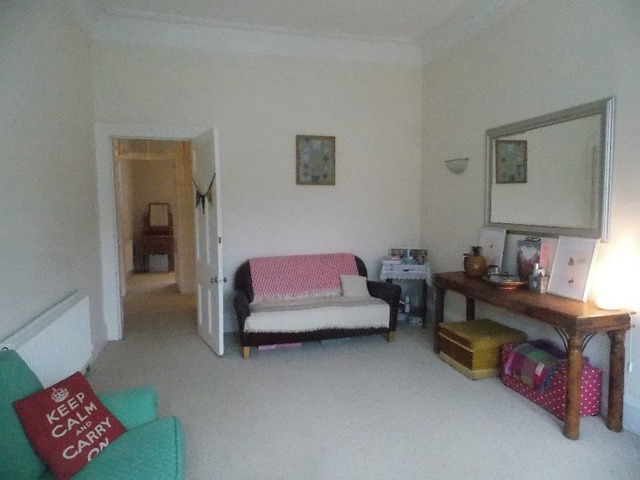  Image of 2 bedroom Flat to rent in Cartvale Road Glasgow G42 at Battlefield Glasgow Glasgow, G42 9RN