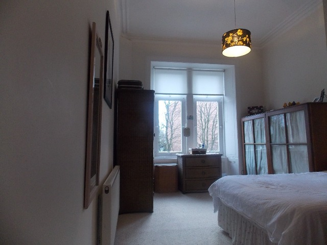  Image of 2 bedroom Flat to rent in Cartvale Road Glasgow G42 at Battlefield Glasgow Glasgow, G42 9RN