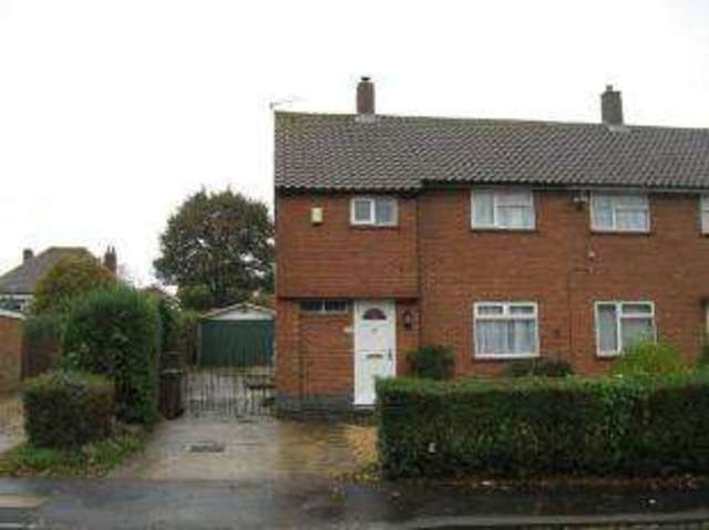  Image of 3 bedroom Semi-Detached house for sale in Catsbrook Road Luton LU3 at Luton Bedfordshire Limbury, LU3 2ET