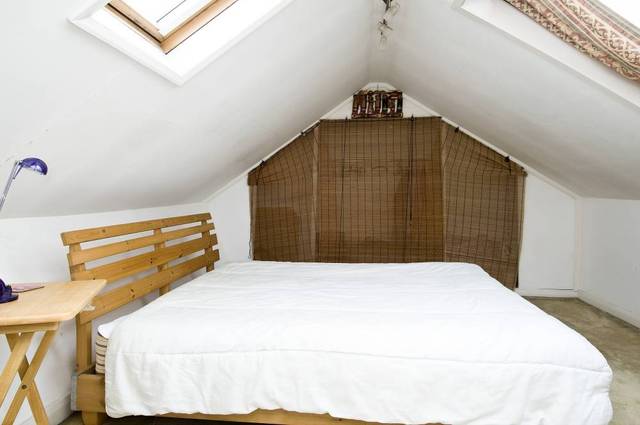  Image of 2 bedroom Flat to rent in Cavendish Road London SW12 at Cavendish Road  London, SW12 0DG