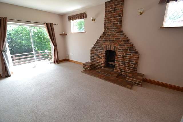  Image of 3 bedroom Detached house for sale in Hursley Road Chandler