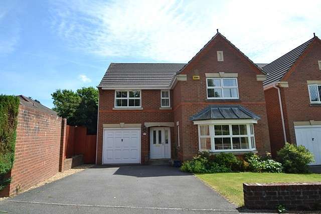  Image of 4 bedroom Detached house for sale in Cuckoo Bushes Lane Chandler