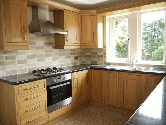  Image of 4 bedroom Detached house for sale in Chapel Street Calverley Pudsey LS28 at Chapel Street Calverley Pudsey, LS28 5PS