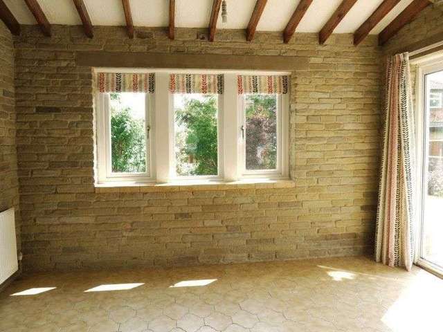  Image of 4 bedroom Detached house for sale in Chapel Street Calverley Pudsey LS28 at Chapel Street Calverley Pudsey, LS28 5PS