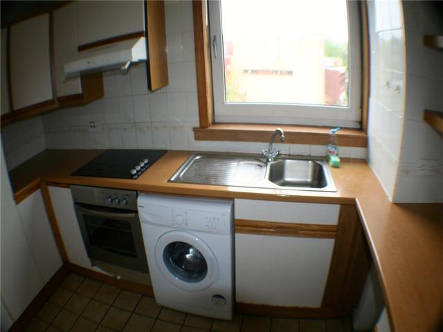 Image of 2 bedroom Flat to rent in Charleston Drive Dundee DD2 at Charleston Dundee Dundee, DD2 4AB