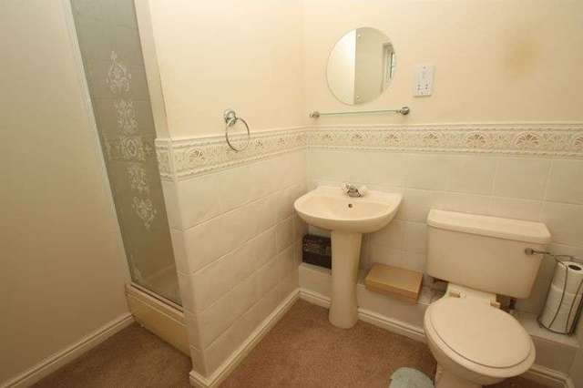  Image of 4 bedroom Detached house for sale in Chatsworth Avenue Pontefract WF8 at Chatsworth Avenue  Pontefract, WF8 2UP