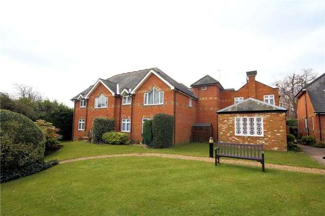  Image of 2 bedroom Flat for sale in Green Lane Stanmore HA7 at Green Lane Stanmore Stanmore, HA7 3AA