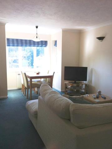  Image of 2 bedroom Flat to rent in Chilham Close Chatham ME4 at Chatham, ME4 6SY