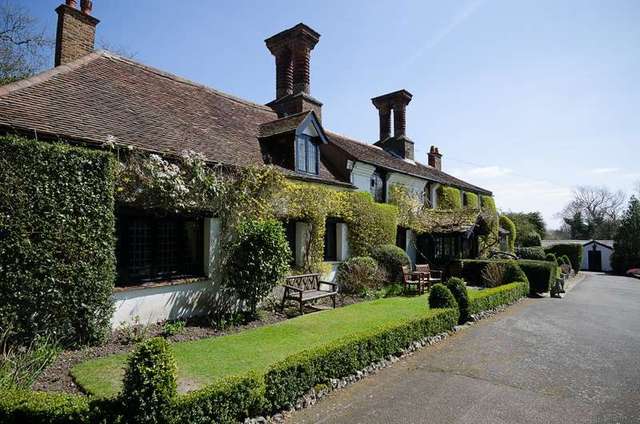  Image of 7 bedroom Flat for sale in Clamp Hill Stanmore HA7 at Stanmore Middlesex Stanmore, HA7 3JQ