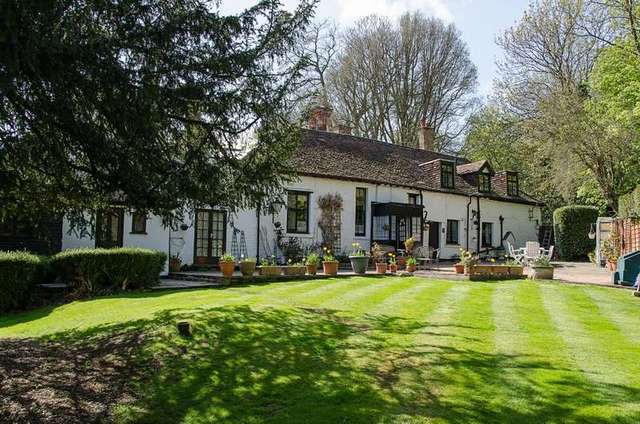  Image of 7 bedroom Flat for sale in Clamp Hill Stanmore HA7 at Stanmore Middlesex Stanmore, HA7 3JQ