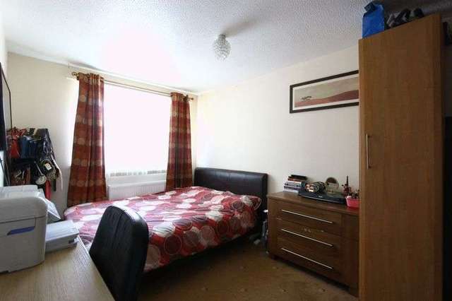  Image of 3 bedroom Terraced house for sale in Clarendon Street Hull HU3 at Clarendon Street  Hull, HU3 1AT