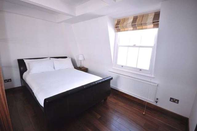  Image of 2 bedroom Flat to rent in Cleveland Street London W1T at Cleveland Street  London, W1T 6QR