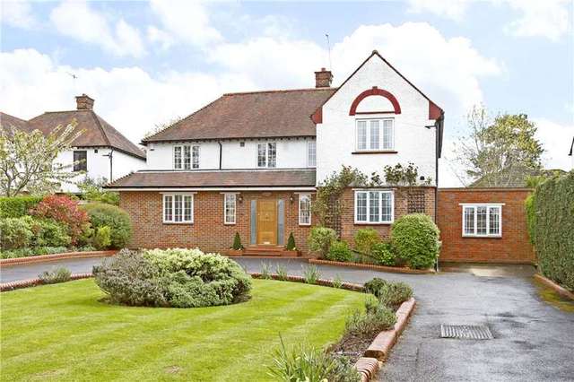  Image of 5 bedroom Flat for sale in Coldharbour Lane Bushey WD23 at Bushey Hertfordshire Bushey Mead, WD23 4NU
