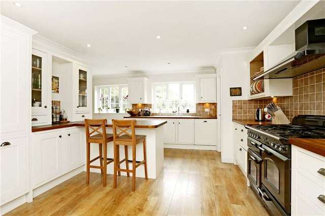  Image of 5 bedroom Flat for sale in Coldharbour Lane Bushey WD23 at Bushey Hertfordshire Bushey Mead, WD23 4NU