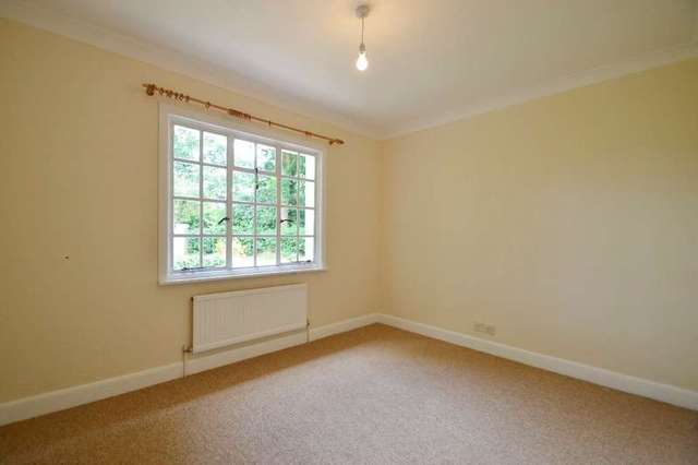  Image of 2 bedroom Detached house to rent in Haslop Road Wimborne BH21 at Haslop Road  Wimborne, BH21 2SG