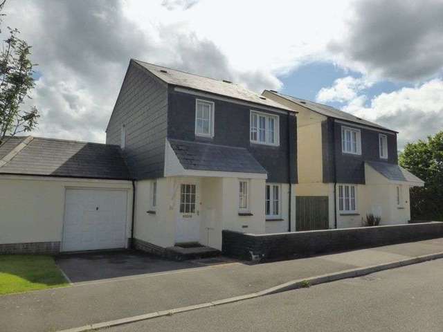 Image of 3 bedroom Detached house to rent in College Green Bodmin PL31 at College Green  Bodmin, PL31 1EA