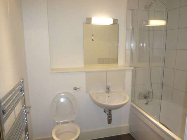  Image of 1 bedroom Apartment to rent in College Street Ipswich IP4 at College Street  Ipswich, IP4 1FW