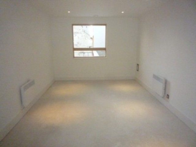  Image of 1 bedroom Apartment to rent in College Street Ipswich IP4 at College Street  Ipswich, IP4 1FP
