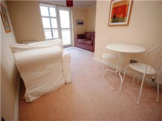  Image of 1 bedroom Flat to rent in Constitution Place Edinburgh EH6 at The Shore Edinburgh Edinburgh, EH6 7DL
