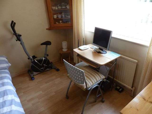  Image of 2 bedroom Detached house for sale in Cotswold Avenue Shaw Oldham OL2 at Cotswold Avenue Shaw Oldham, OL2 7RF