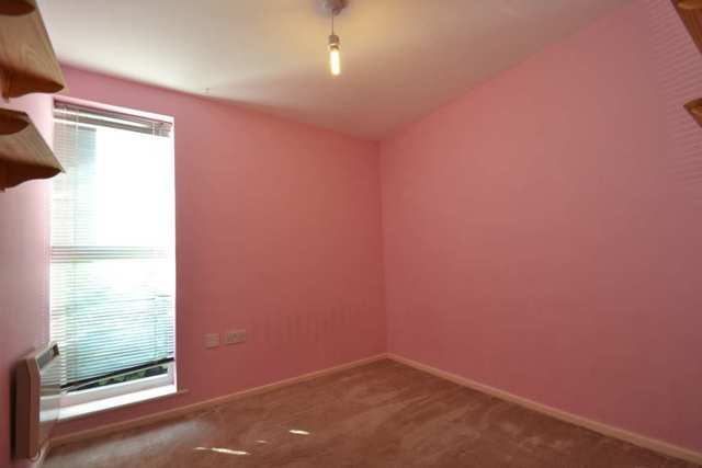  Image of 2 bedroom Flat to rent in Douglas Road Stanwell Staines TW19 at Douglas Road  London, TW19 7JD