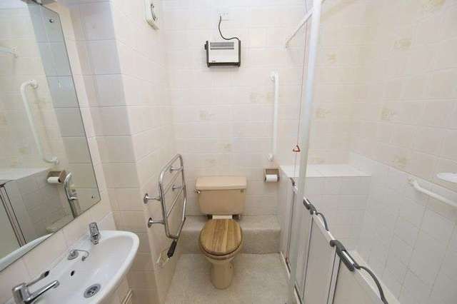 Image of 1 bedroom Retirement Property for sale in Cryspen Court Bury St. Edmunds IP33 at Cryspen Court  Bury St. Edmunds, IP33 1EP