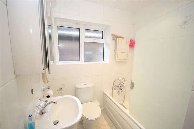  Image of 4 bedroom Detached house for sale in Culverlands Close Stanmore HA7 at Stanmore Middlesex Stanmore, HA7 3AG