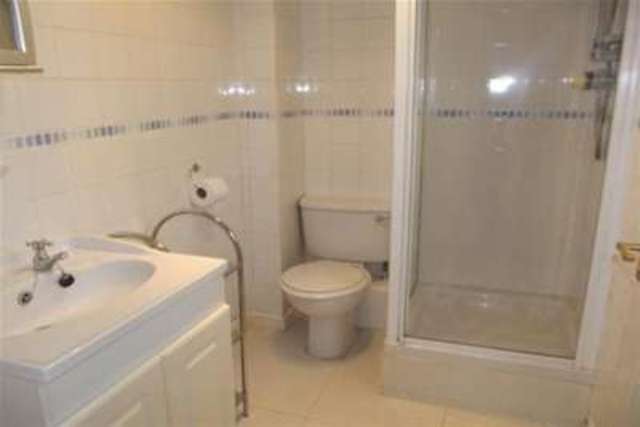  Image of 2 bedroom Flat to rent in Cygnet Drive Tamworth B79 at Tamworth, B79 7RU