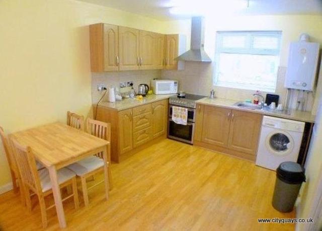  Image of 1 bedroom House Share to rent in Dacca Street London SE8 at Deptford, SE8 3LH