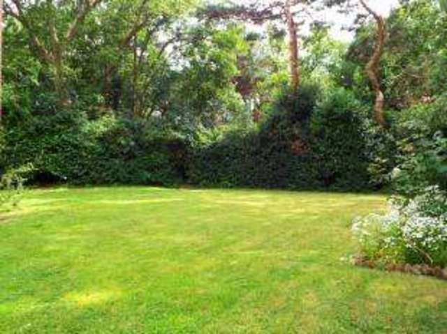  Image of 2 bedroom Flat for sale in Dean Park Road Bournemouth BH1 at 23 Dean Park Road Bournemouth Bournemouth, BH1 1HX