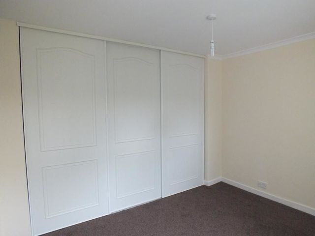  Image of 2 bedroom Flat to rent in Devondale Avenue Blantyre Glasgow G72 at Blantyre South Lanarkshire South Lanarkshire, G72 9EB