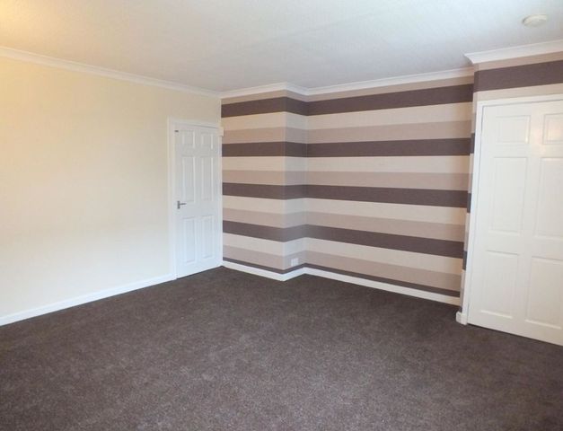  Image of 2 bedroom Flat to rent in Devondale Avenue Blantyre Glasgow G72 at Blantyre South Lanarkshire South Lanarkshire, G72 9EB